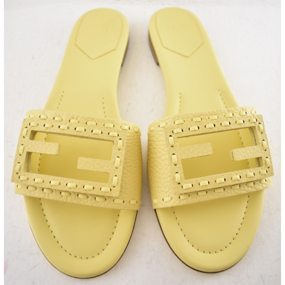 Fendi Baguette Light Yellow Leather FF Monogram Logo Mule Slide Flat Sandal 39 - Picture 10 of 16